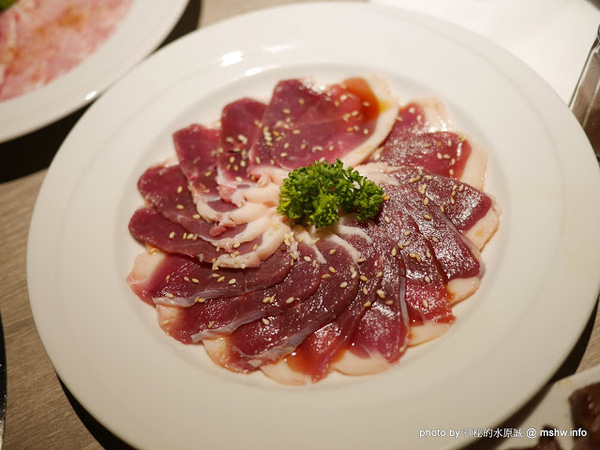 山鯨燒肉 山くじら 燒肉：【食記】台中山鯨燒肉やきにくの專門店@北區簡愛汽車旅館 : 印月餐旅新品牌, 日韓合璧, 大份量高CP值, 滿足你對肉食的渴望!!
