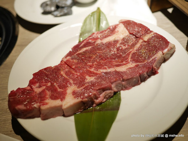 山鯨燒肉 山くじら 燒肉：【食記】台中山鯨燒肉やきにくの專門店@北區簡愛汽車旅館 : 印月餐旅新品牌, 日韓合璧, 大份量高CP值, 滿足你對肉食的渴望!!
