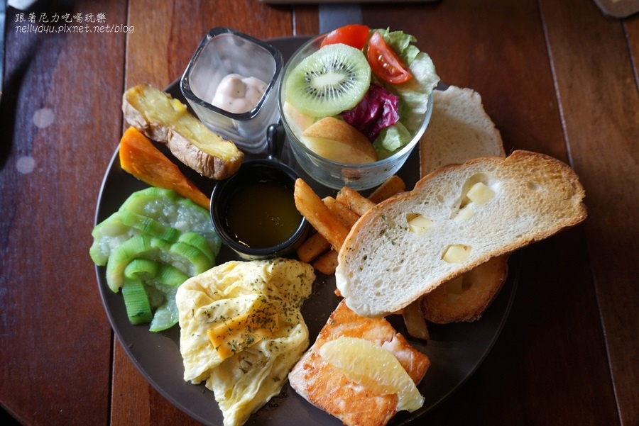 麓琦咖啡道 神農店 高雄早午餐23 .jpg