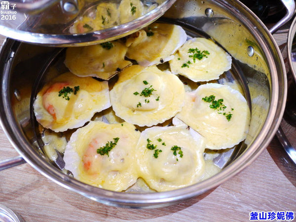 釜山.珍妮佛:釜山珍妮佛,韓國九層海鮮塔,開賣!姐就是要這樣霸氣吃海鮮!!!