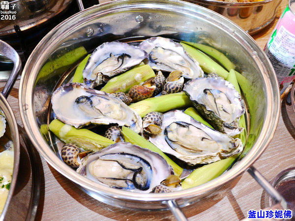 釜山.珍妮佛:釜山珍妮佛,韓國九層海鮮塔,開賣!姐就是要這樣霸氣吃海鮮!!!