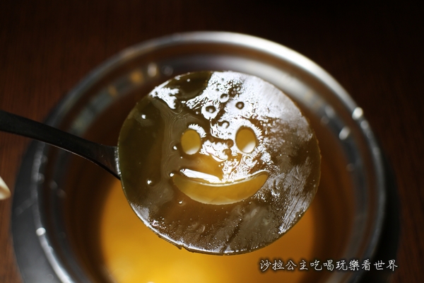 好客涮涮鍋英雄主題餐廳：蝙蝠俠陪我吃火鍋『好客涮涮鍋英雄主題餐廳』南機場夜市火鍋