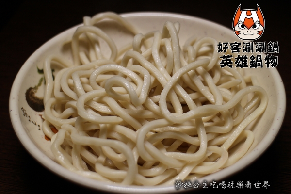 好客涮涮鍋英雄主題餐廳：蝙蝠俠陪我吃火鍋『好客涮涮鍋英雄主題餐廳』南機場夜市火鍋