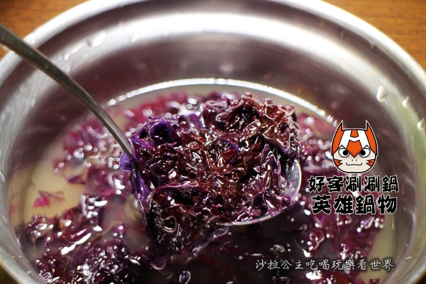 好客涮涮鍋英雄主題餐廳：蝙蝠俠陪我吃火鍋『好客涮涮鍋英雄主題餐廳』南機場夜市火鍋