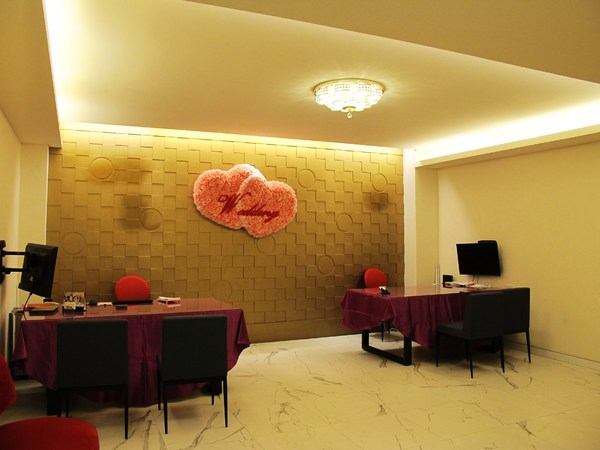 天心岩蔬食餐廳:(台南。南區美食)『天心岩蔬食餐廳』精緻不凡的蔬食吃到飽。用獨出心裁的料理手法,顛覆您對素食的刻板印象!一起來健康吃蔬食,開心享受美食饗宴吧~