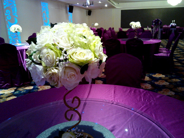 天心岩蔬食餐廳：☆口碑券No.6☆【南區】天心岩蔬食餐廳。多元、健康、美味，連葷食者也讚不絕口的素食吃到飽餐廳