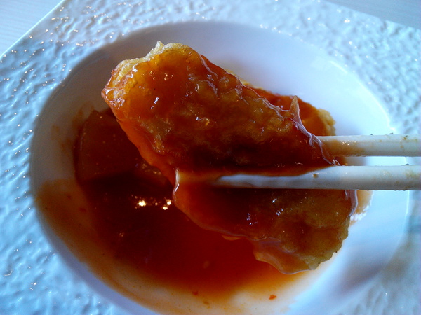 天心岩蔬食餐廳：☆口碑券No.6☆【南區】天心岩蔬食餐廳。多元、健康、美味，連葷食者也讚不絕口的素食吃到飽餐廳