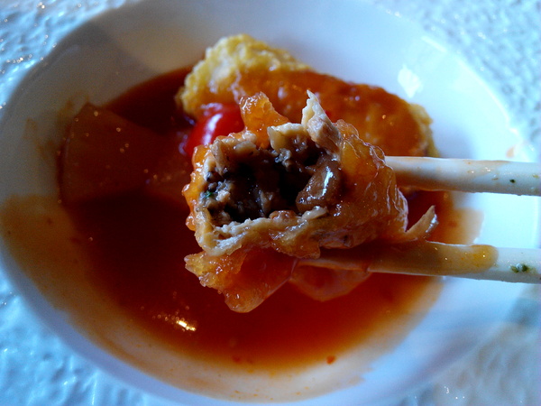 天心岩蔬食餐廳：☆口碑券No.6☆【南區】天心岩蔬食餐廳。多元、健康、美味，連葷食者也讚不絕口的素食吃到飽餐廳