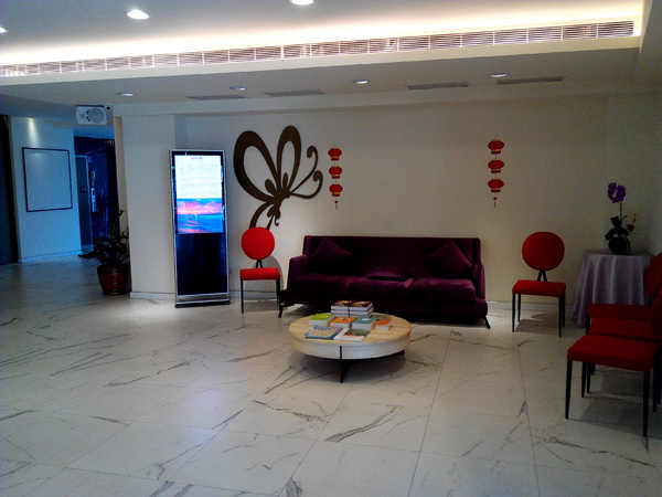 天心岩蔬食餐廳：☆口碑券No.6☆【南區】天心岩蔬食餐廳。多元、健康、美味，連葷食者也讚不絕口的素食吃到飽餐廳