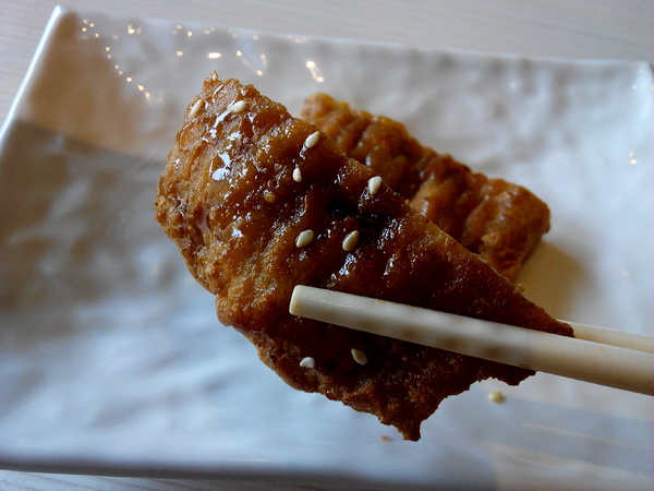 天心岩蔬食餐廳：☆口碑券No.6☆【南區】天心岩蔬食餐廳。多元、健康、美味，連葷食者也讚不絕口的素食吃到飽餐廳