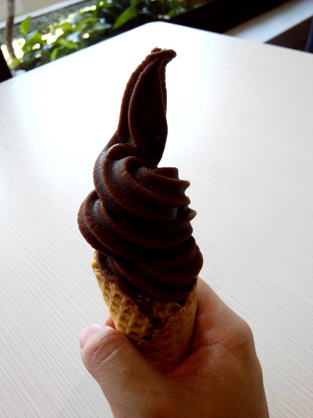 天心岩蔬食餐廳：☆口碑券No.6☆【南區】天心岩蔬食餐廳。多元、健康、美味，連葷食者也讚不絕口的素食吃到飽餐廳