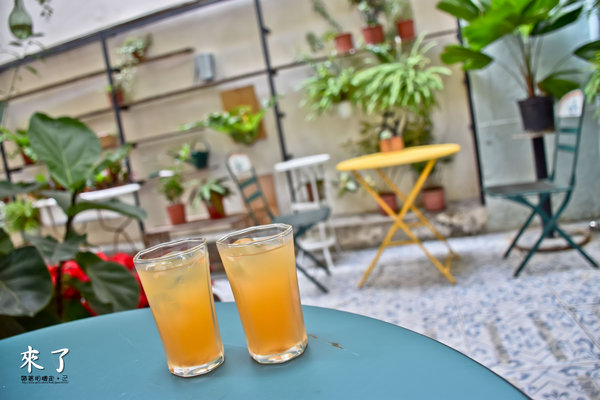 來了：台南 中西區．老宅旅宿、早午餐   