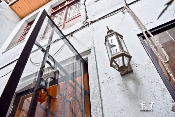 來了：台南 中西區．老宅旅宿、早午餐   