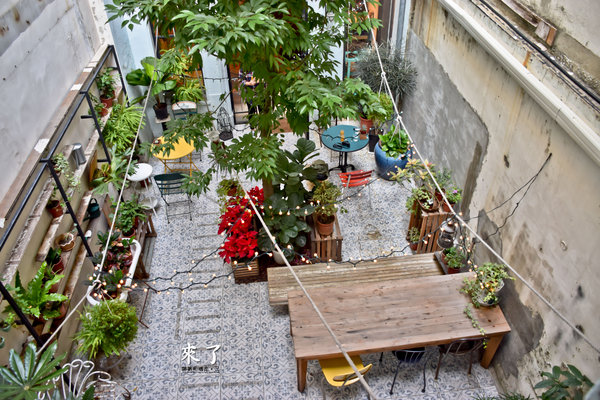 來了：台南 中西區．老宅旅宿、早午餐   