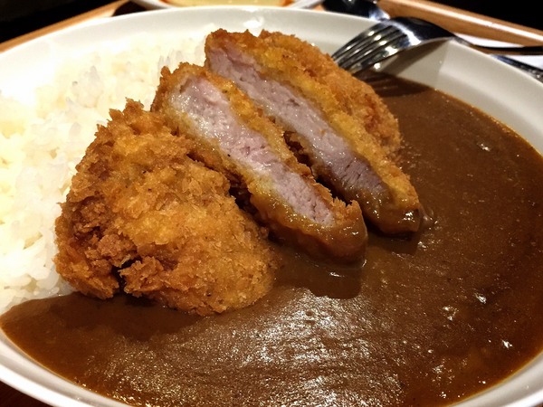 金曜日咖哩專門店：[台南]神農街內的日式咖哩味 金曜日咖哩專門店