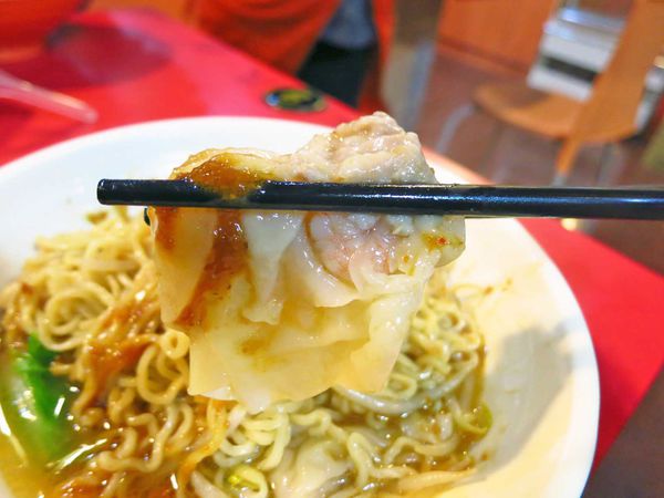 【蘆洲美食】小林紅油抄手-55元就能吃到抄手麵