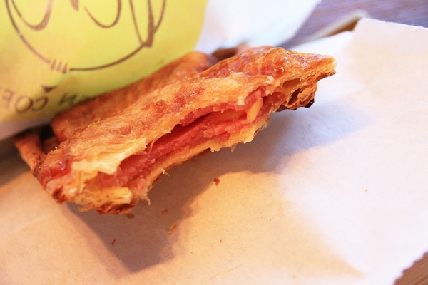 鯛可頌(台南東寧店):【台南】鯛可頌(台南東寧店) 是可頌還是鯛魚燒?!來份酥脆的鯛可頌吧!