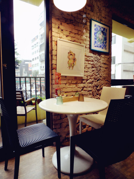 三隻貓頭鷹3owls c＠fe：【台北市大安區。咖啡廳】三隻貓頭鷹3owls c＠fe 台北超有感隱藏秘密咖啡廳