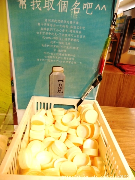 E7play一票玩到底(三多館(原:三多時尚球館)):【愛評口碑券】E7play一票玩到底(三多館)。一張門票館內運動、遊戲等多元設施玩到爽 適合家人朋友一起來同樂