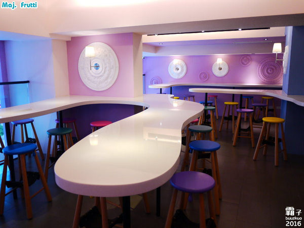 Maj Frutti 冰菓藝棧:Maj. Frutti冰菓藝棧,逢甲夢幻系飲品,鮮果堆疊成藝術品般的雪花冰~