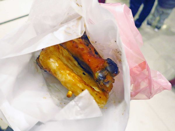 【永和美食】龐家生烤雞腿-樂華夜市附近的炭烤美食