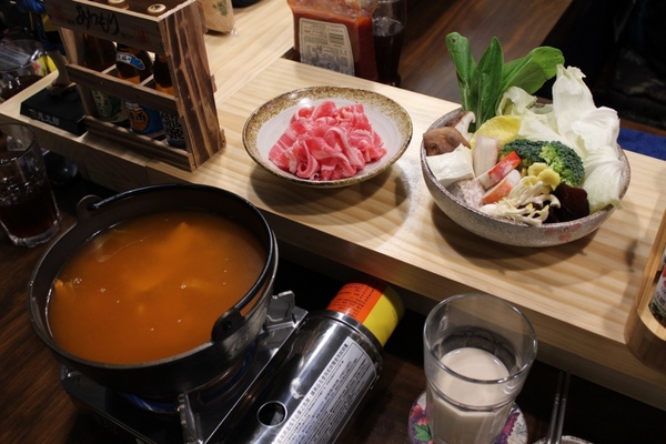 第三間夜食堂：[台南]深夜食堂 無菜單料理 簡單溫暖好味道 第三間夜食堂