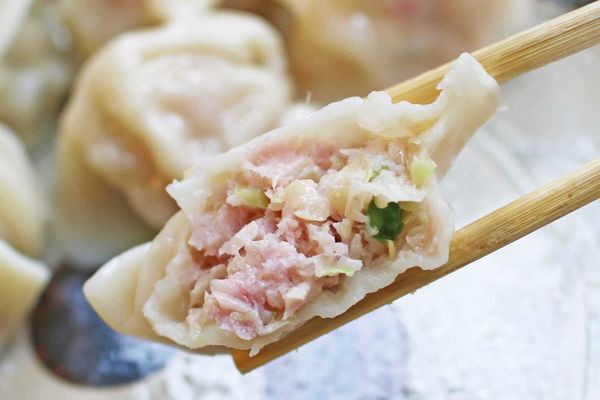 【台北美食】Ha婆蚵仔麵線手工餃子-特殊的辣蘿蔔蚵仔麵線