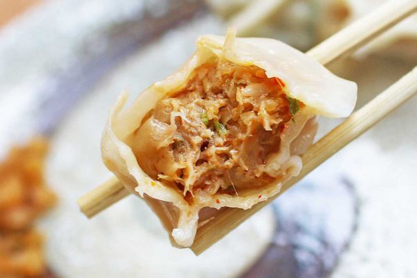 【台北美食】Ha婆蚵仔麵線手工餃子-特殊的辣蘿蔔蚵仔麵線