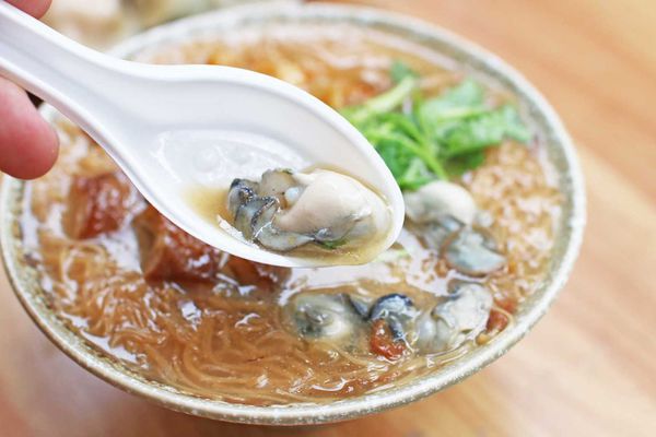 【台北美食】Ha婆蚵仔麵線手工餃子-特殊的辣蘿蔔蚵仔麵線