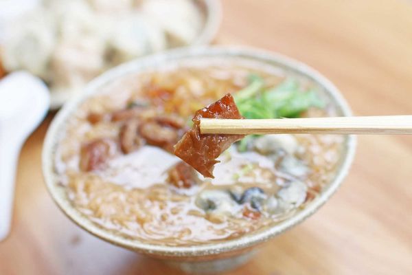 【台北美食】Ha婆蚵仔麵線手工餃子-特殊的辣蘿蔔蚵仔麵線