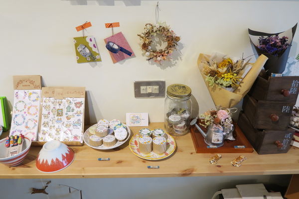 KYOYA:【台中雜貨小店】KYOYA~簡單京都風格小店,順便品嘗下午茶~