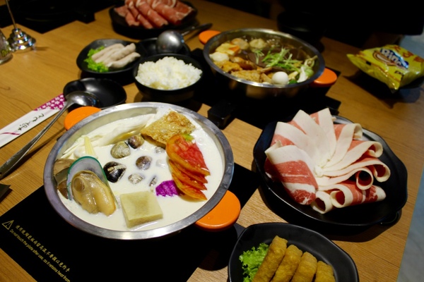 鬼椒一番鍋(東門店)：[台南]北部平價連鎖麻辣鍋來拉 鬼椒一番鍋(東門店)