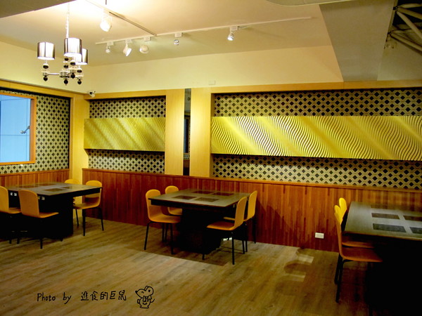 鬼椒一番鍋(東門店):(台南。東區美食)『鬼椒一番鍋(台南東門店) 』全台知名連鎖火鍋店。平實價格就能輕鬆地享用美味的個人鍋。