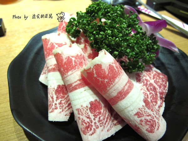 鬼椒一番鍋(東門店):(台南。東區美食)『鬼椒一番鍋(台南東門店) 』全台知名連鎖火鍋店。平實價格就能輕鬆地享用美味的個人鍋。