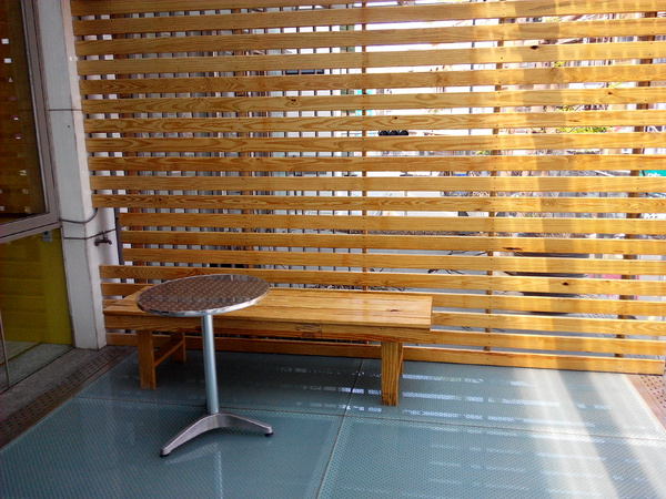 鬼椒一番鍋(東門店):【臺南Ω東區】鬼椒一番鍋(東門店)。鬼椒辣得過癮,綠咖哩風味十足,且不另收服務費