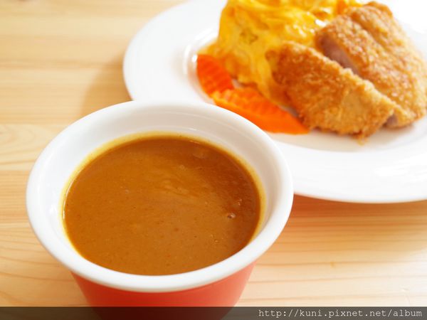 GR2 02042016 中田咖哩新開幕 (10).JPG