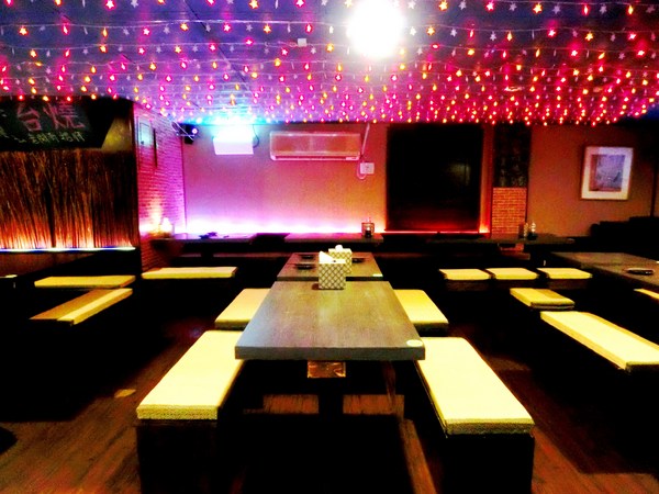 台燒串燒居酒屋：台灣燒肉居酒屋