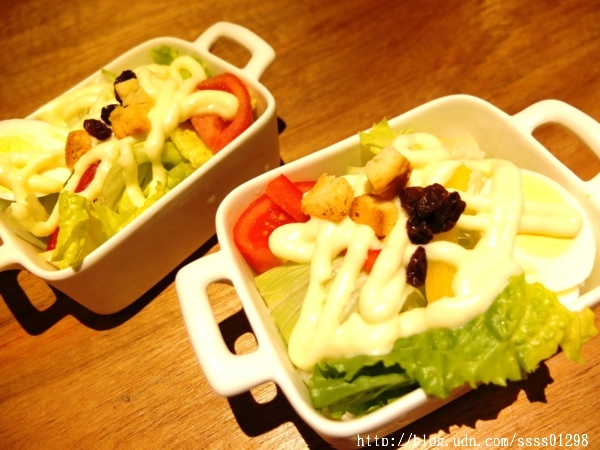 ibeef愛牛客炭烤牛排館：【美食特搜。高雄苓雅區】iBeef愛牛客炭烤牛排館(邀約)。大份量30盎司肩小排超美味 高雄牛肉控千萬別錯過囉！