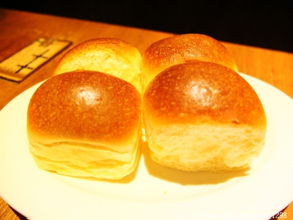 ibeef愛牛客炭烤牛排館：【美食特搜。高雄苓雅區】iBeef愛牛客炭烤牛排館(邀約)。大份量30盎司肩小排超美味 高雄牛肉控千萬別錯過囉！