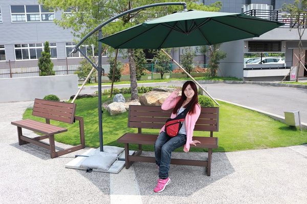 老楊方城市觀光工廠:【嘉義景點】老楊方程式觀光工廠~居然神秘的養了一隻大型的機器人在大樓裡吶 & 參訪方塊狗星人的3D星際奇幻之旅