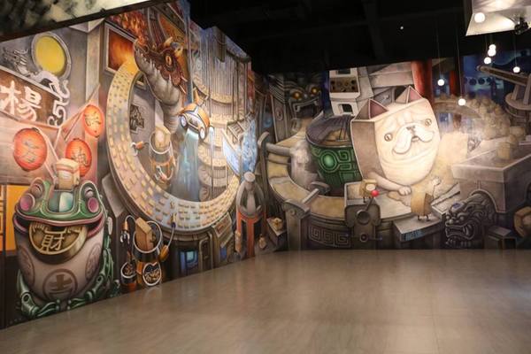 老楊方城市觀光工廠:【嘉義景點】老楊方程式觀光工廠~居然神秘的養了一隻大型的機器人在大樓裡吶 & 參訪方塊狗星人的3D星際奇幻之旅