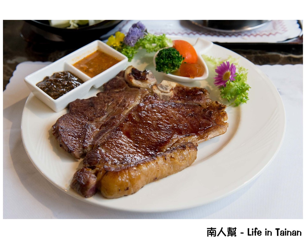 新化街役場1934古蹟餐坊