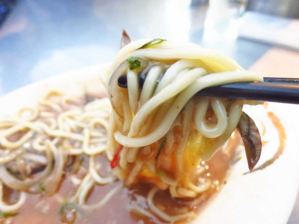 【台北美食】大橋頭阿寶師台東鱔魚麵-大火快炒好吃的鱔魚麵