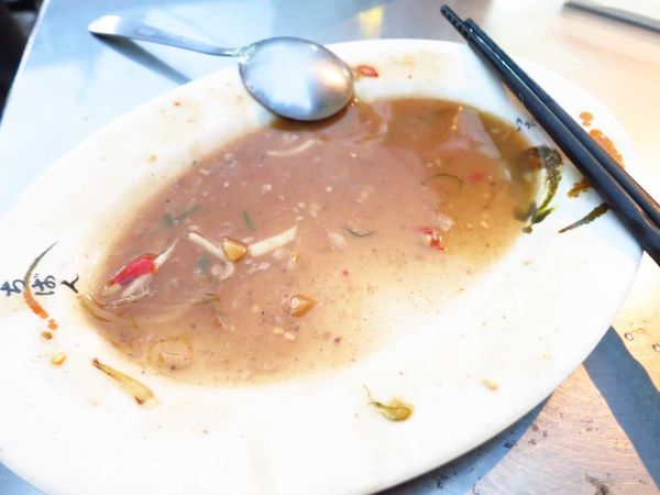 【台北美食】大橋頭阿寶師台東鱔魚麵-大火快炒好吃的鱔魚麵