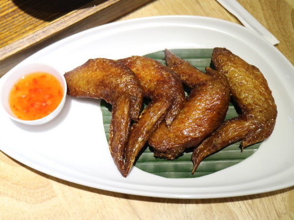 小食泰泰味食堂：【台北美食】松山區巷弄美食小食泰-泰味食堂-泰式料理餐廳