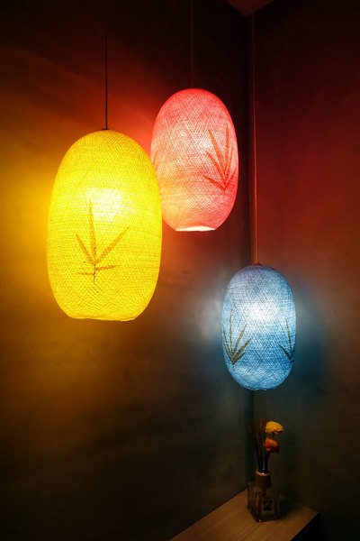 小食泰泰味食堂：(胖樺食記)張勛傑開的店『小食泰-泰味食堂-泰式料理餐廳』。敦化北路民生社區推薦餐廳，餐點美味環境舒適