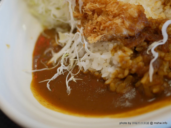 勝里日式炸豬排 かつ丼のかつさと(台中大遠百店-台灣二號店)：【食記】台中かつ丼のかつさと勝里日式炸豬排＠西屯TopCity大遠百大食代-捷運BRT新光遠百 : 來自愛知縣的名古屋風味, 有越級打怪的本錢？