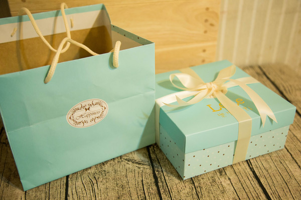 樂樂甜點 超濃生巧克力布朗尼蛋糕：[宅配]人氣甜點報到!!! 脆皮提拉米蘇X超濃生巧克力布朗尼蛋糕 樂樂甜點