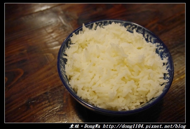 【桃園食記】朝陽公園旁奇幻風格泰式料理|豬寶店異國料理咖啡店