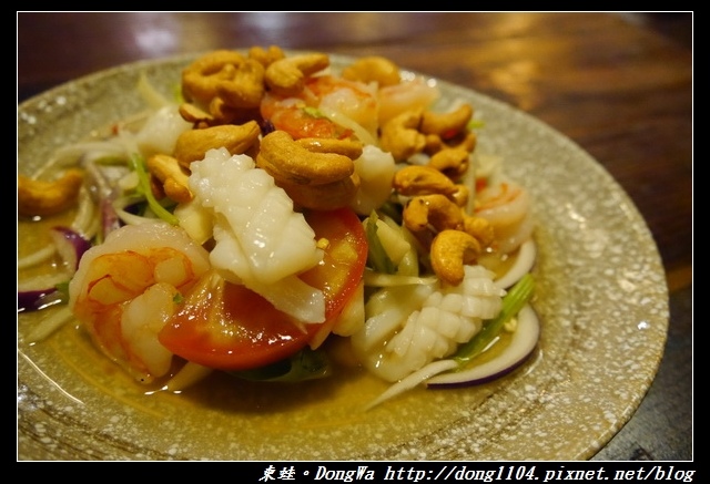 【桃園食記】朝陽公園旁奇幻風格泰式料理|豬寶店異國料理咖啡店